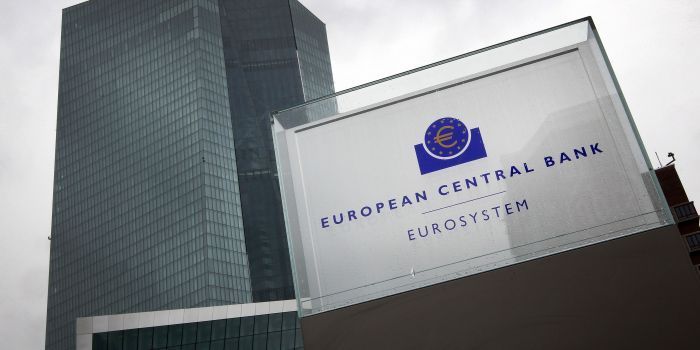 'Druk op ECB neemt toe'