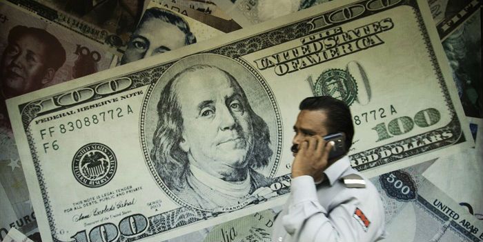 TA: Zwakke dollar steunt Wall Street