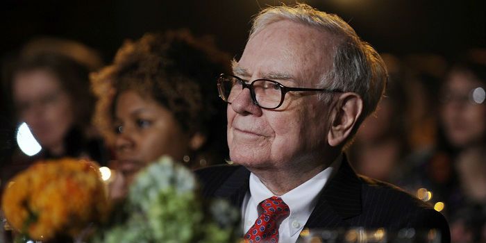 Hoe Warren Buffett de wolven buiten de deur houdt