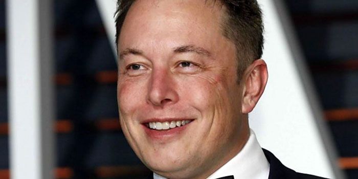 Musk verkoopt aandelen Tesla
