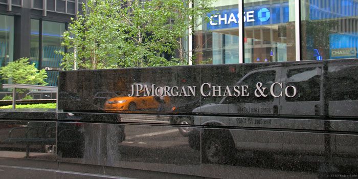 Straks cijfers, JPMorgan is groter dan de héle EU bankenindex
