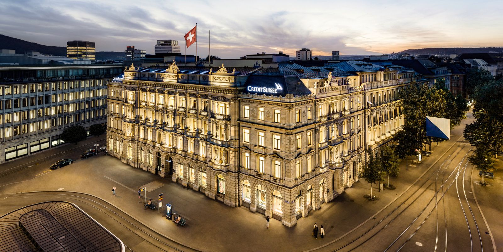 Credit Suisse stelt kapitaalronde vastgoedfonds uit