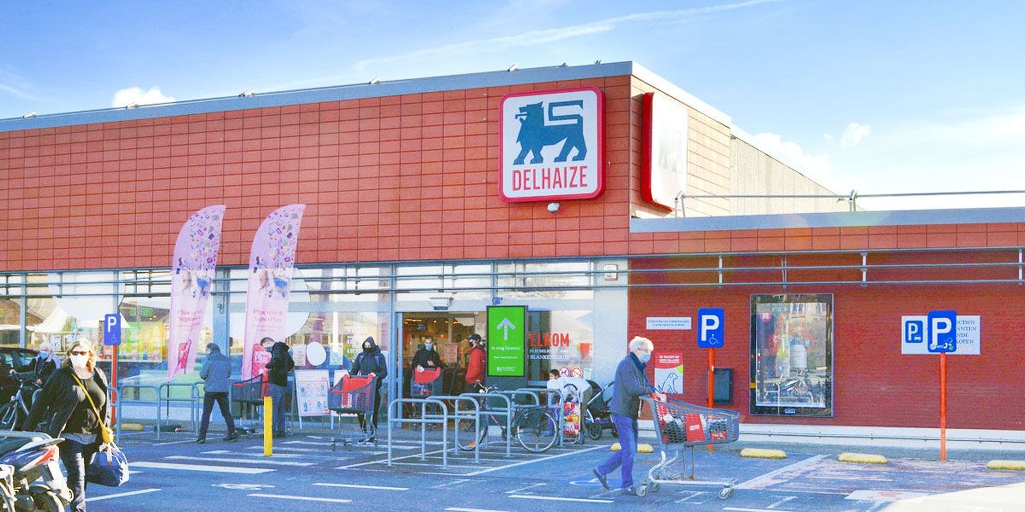 De Tijd: Delhaize wil alle 128 eigen winkels verzelfstandigen