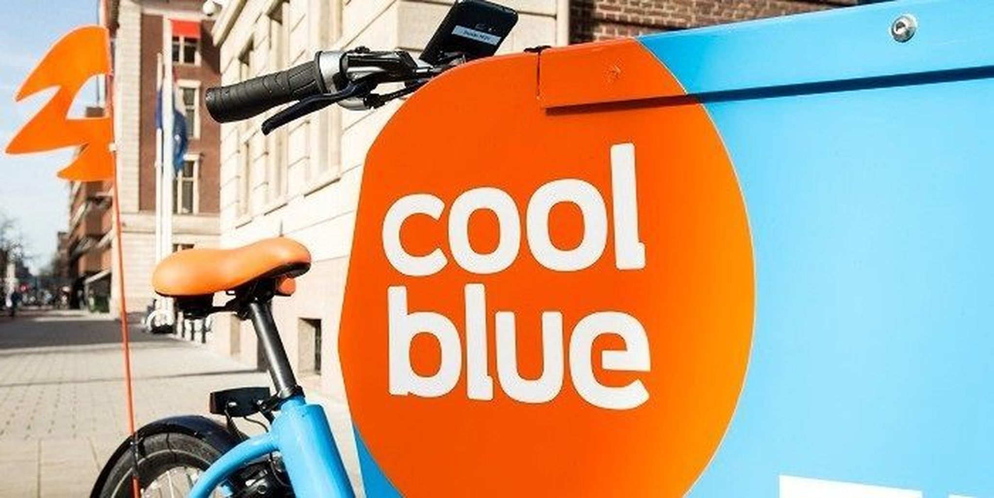 Coolblue (49% HAL) in rode cijfers