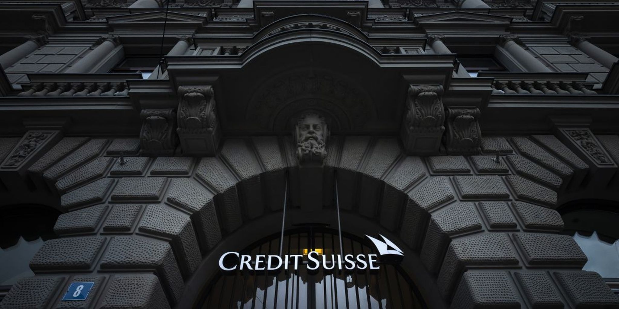 UBS lijft Credit Suisse in voor circa CHF 3 miljard