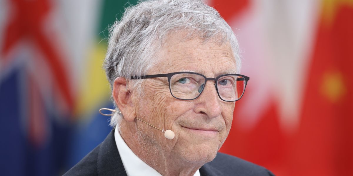 Bill Gates invests 87% of his wealth in these five stocks