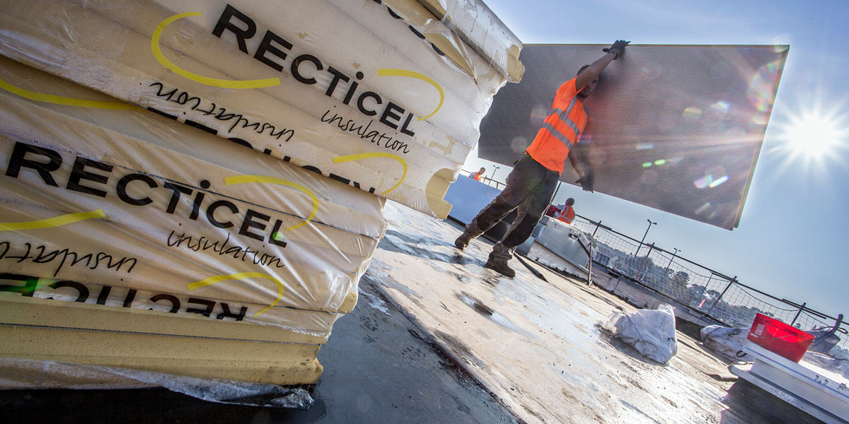 Recticel groeit in een krimpende markt