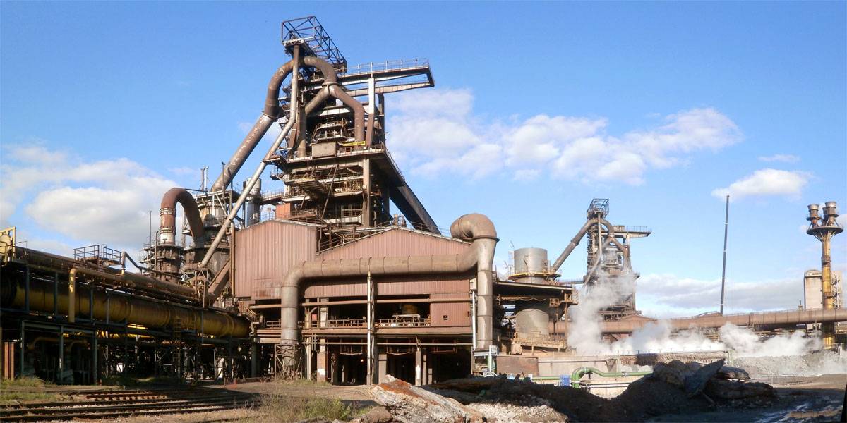 ArcelorMittal geeft jaar met sterk Q4 toch enige glans