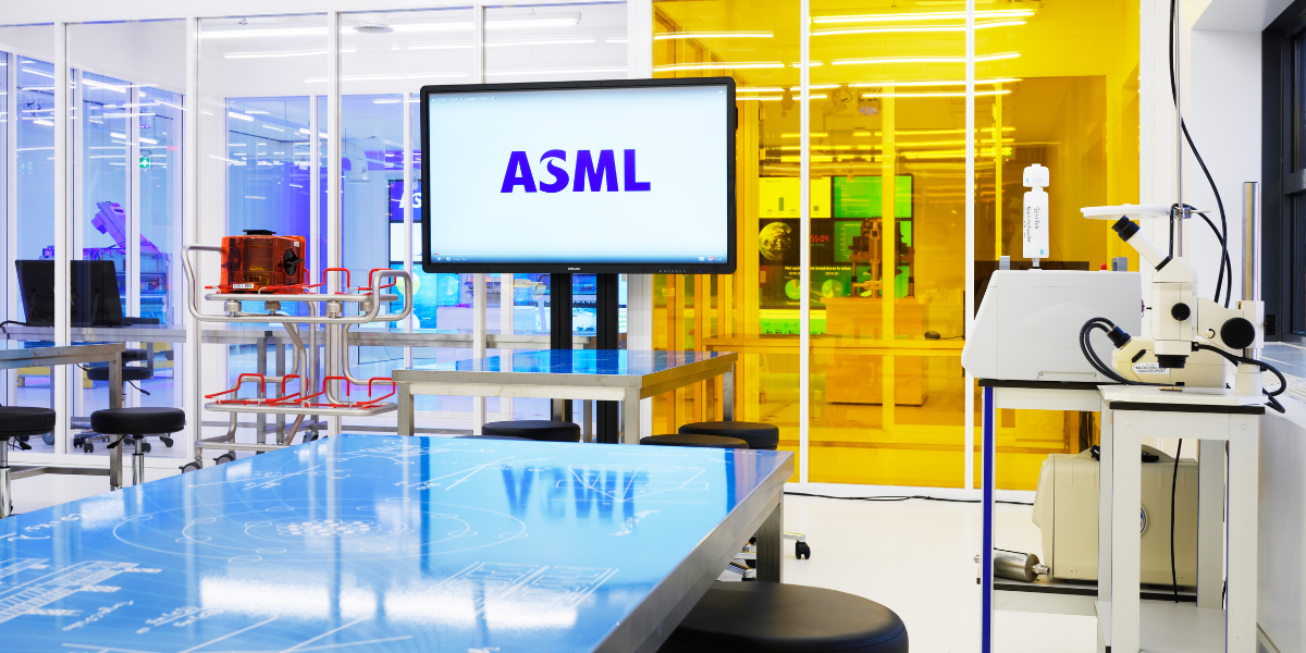 TA-column Nico Bakker: ASML scoort prima 