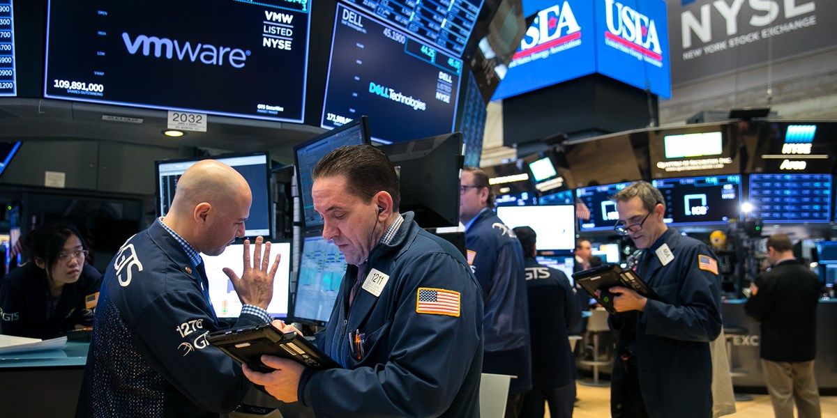 Wall Street omhoog na sterke inkoopdata