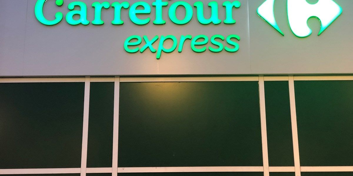 Carrefour koopt eigen aandelen in