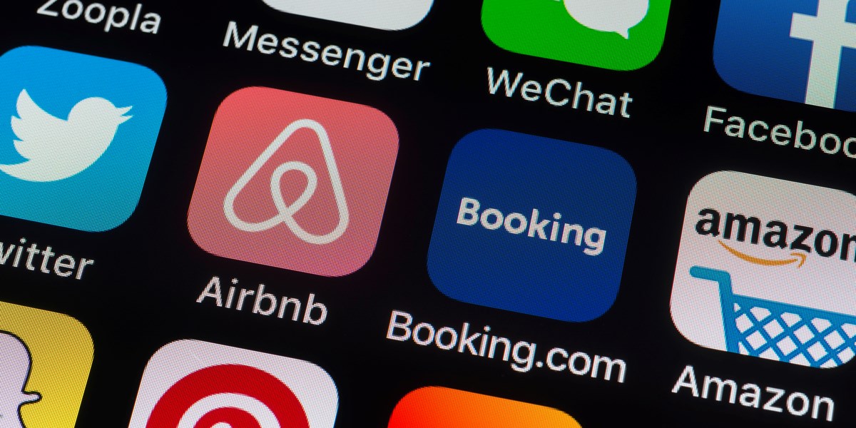 Airbnb onderuit op voorzichtige outlook