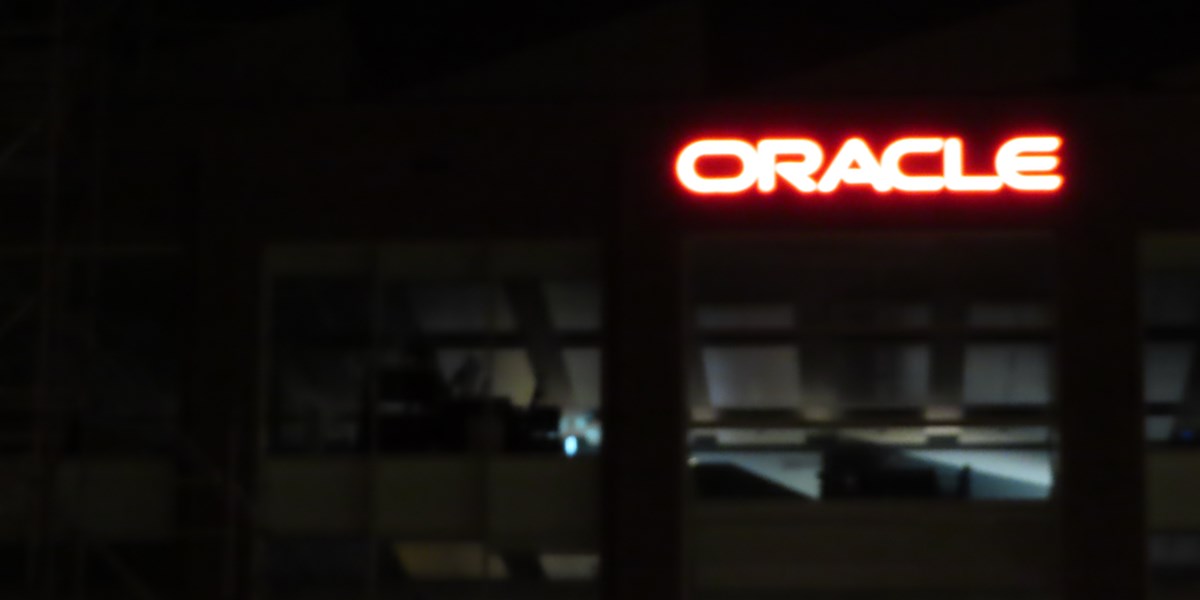 Oracle stelt wat teleur, maar outlook positief