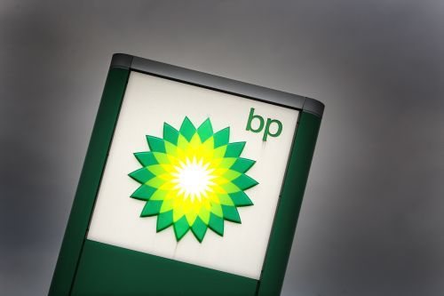 Russische miljardairs zetten tanden in BP