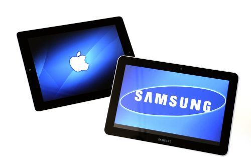 EU hoort Samsung en Apple uit