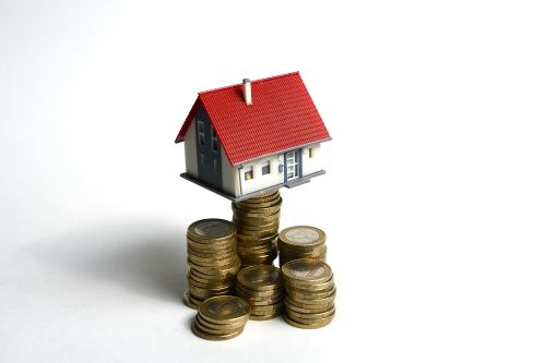 Huizenprijzen ruim 8 procent gedaald