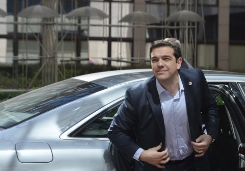 Griekenland haalt bezem door onderhandelteam