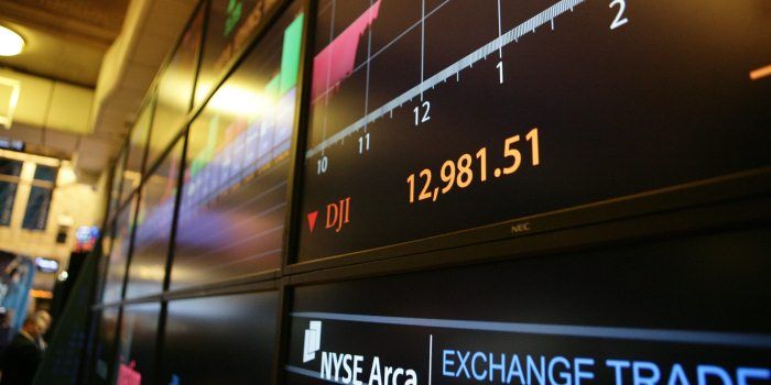 'Wall Street opent vlak na cijferreeks'
