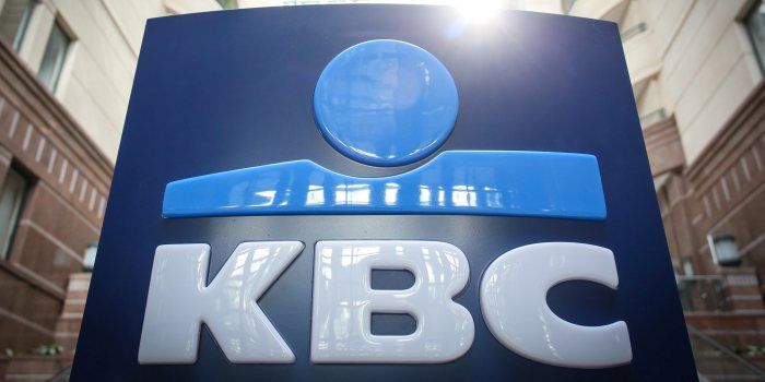 Ook Belgische bank KBC ziet winst terugvallen