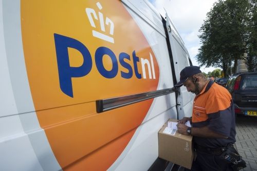 'Belgisch Bpost wil PostNL overnemen'