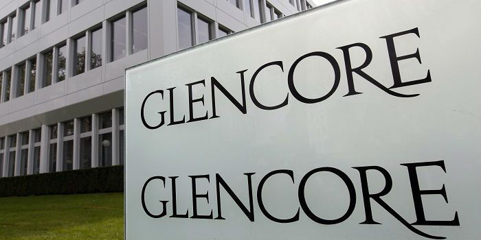 Lage prijzen hakken in op winst Glencore
