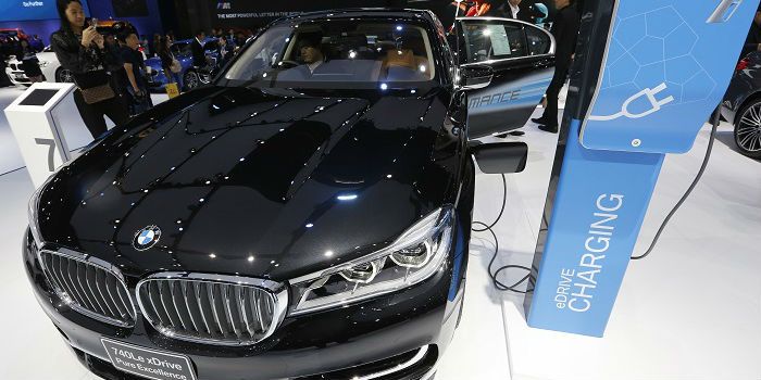 BMW profiteert van belang in kaartenmaker