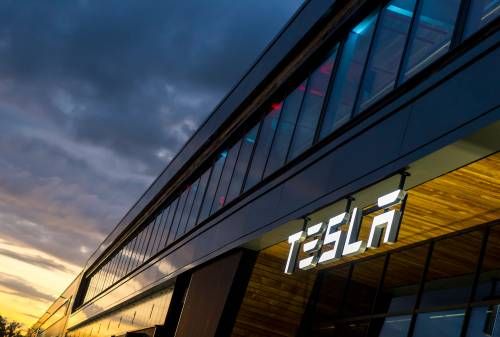 Tesla verzekert zich van lithium voor accu's