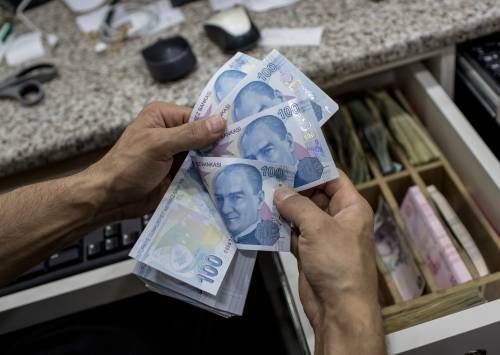 Trump twittert Turkse lira verder omlaag