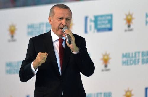 Centrale bank Turkije negeert Erdogan
