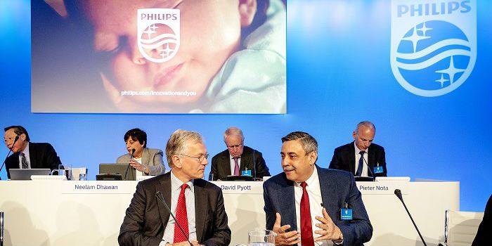 'Philips in schijnwerpers op Damrak'