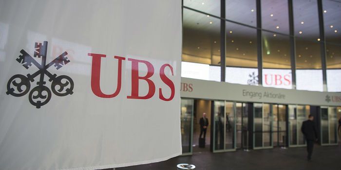 UBS verhoogt winst door lagere kosten
