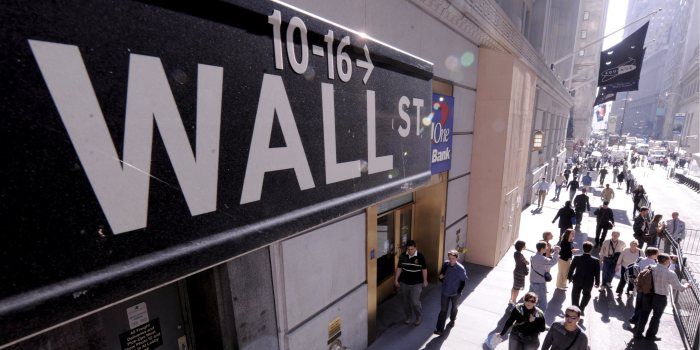 'Wall Street opent licht in het rood'