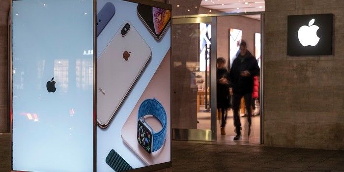 'Apple schroeft productie iPhones op'
