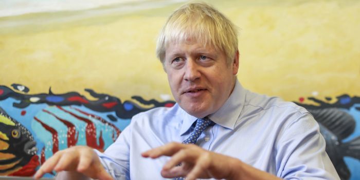 Johnson 'pauzeert' invoering brexitwetgeving 