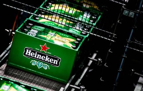 Heineken iets voorzichtiger over winst