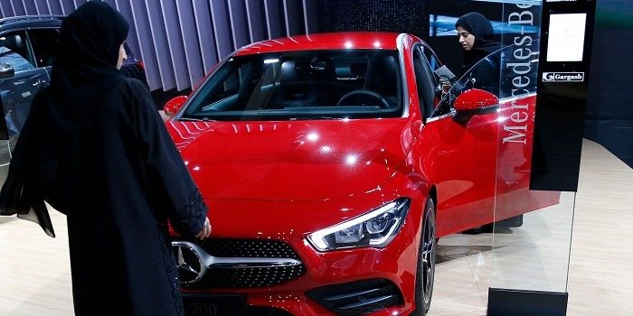 Daimler wil miljard besparen bij Mercedes