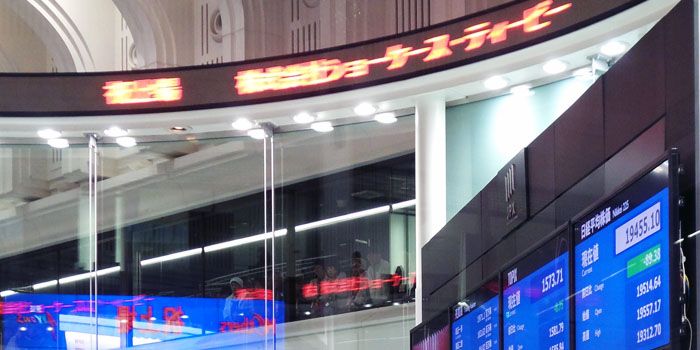 Nikkei staakt driedaagse herstelreeks
