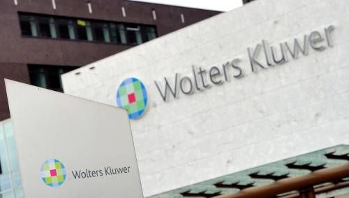 Wolters Kluwer schort prognoses op, maar handhaaft aandeleninkoop