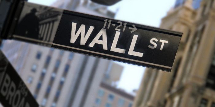 Virusvrees slaat keihard toe op Wall Street 