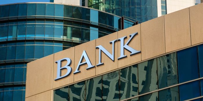 Twee grote Spaanse banken overwegen samengaan