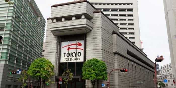 SoftBank zet Japanse beurs op kleine winst